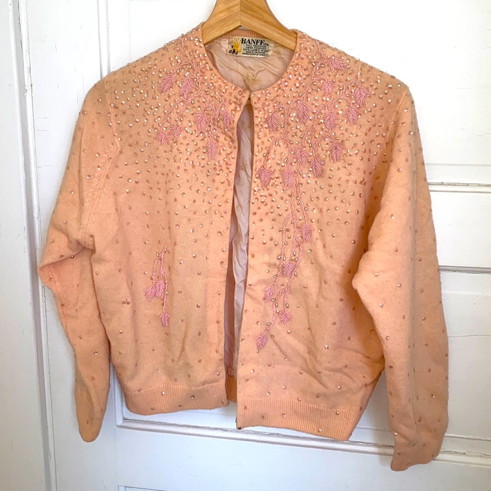 Vintage Lamb’s Wool Pink Cardigan Women’s Small